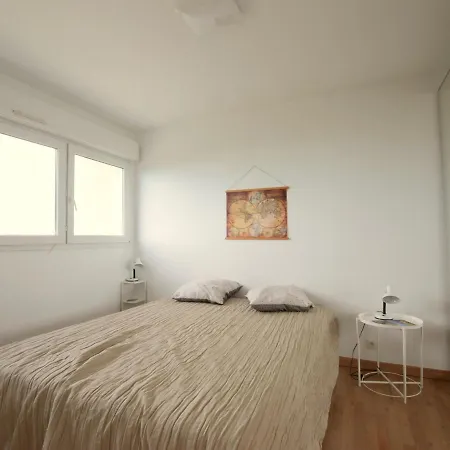 Avec Piscine Et Parking A - Fr-1-498-85 Apartment