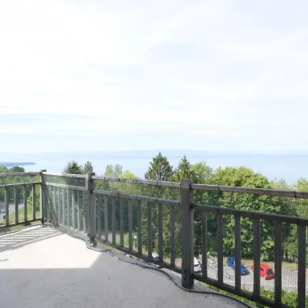 Apartment Avec Piscine Et Parking A - Fr-1-498-85 *