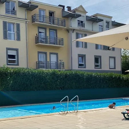 Avec Piscine Et Parking A - Fr-1-498-85 Apartment Evian-les-Bains